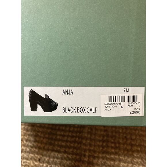 Atelje 71 Anja Specchio Black Leather Kiltie Lug Heel NIB, 7 - Picture 10 of 10